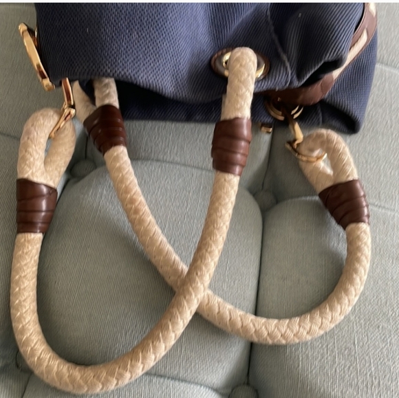 Michael Kors Marina Tote - Picture 5 of 12